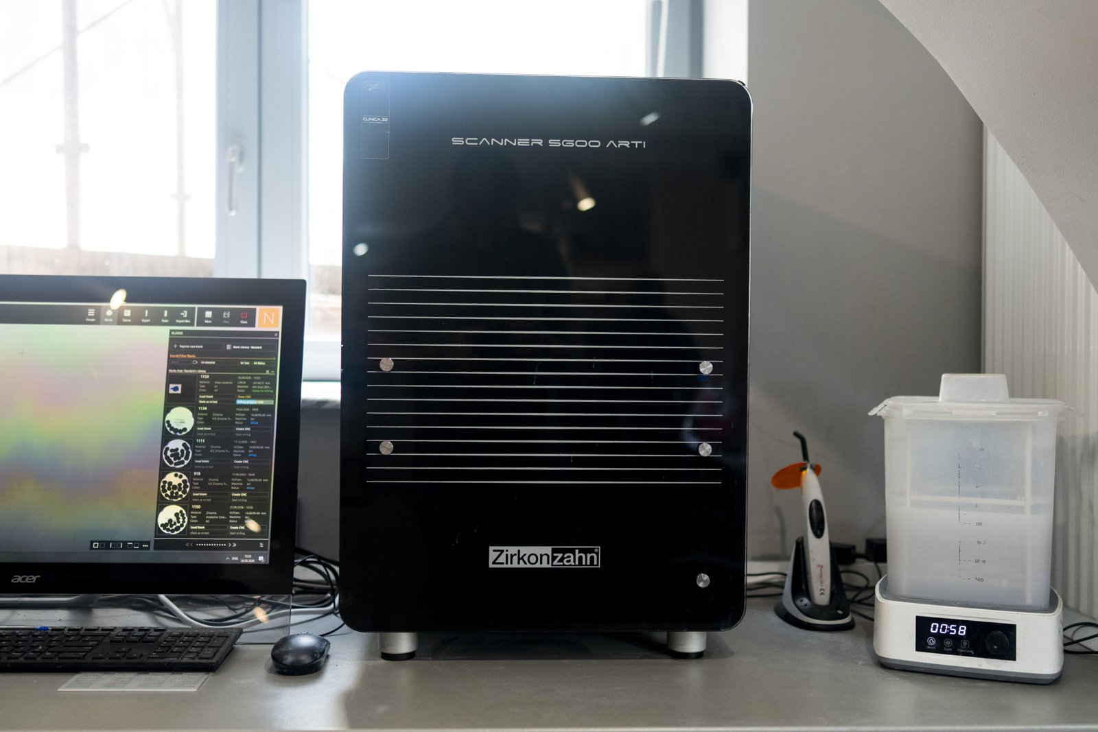 Stație de scanare digitală în laboratorul Atlantis Digital Lab